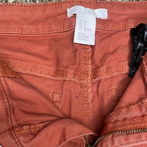 H&M burnt orange shorts